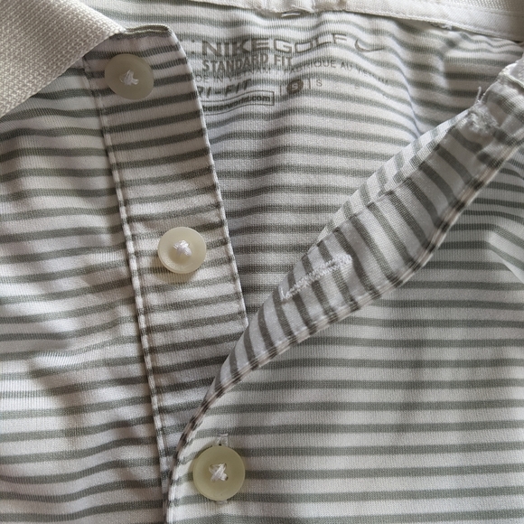 Nike Golf Polo DriFit Shirt, Small - Picture 4 of 6